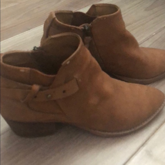 Dolce Vita Booties! - Picture 4 of 4